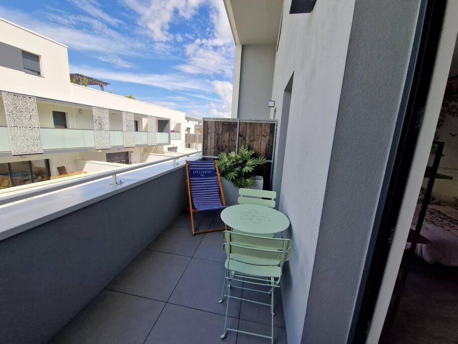 Les Carrelets - Jardin D'hiver- Wifi-terrasse-paking Appartement *
